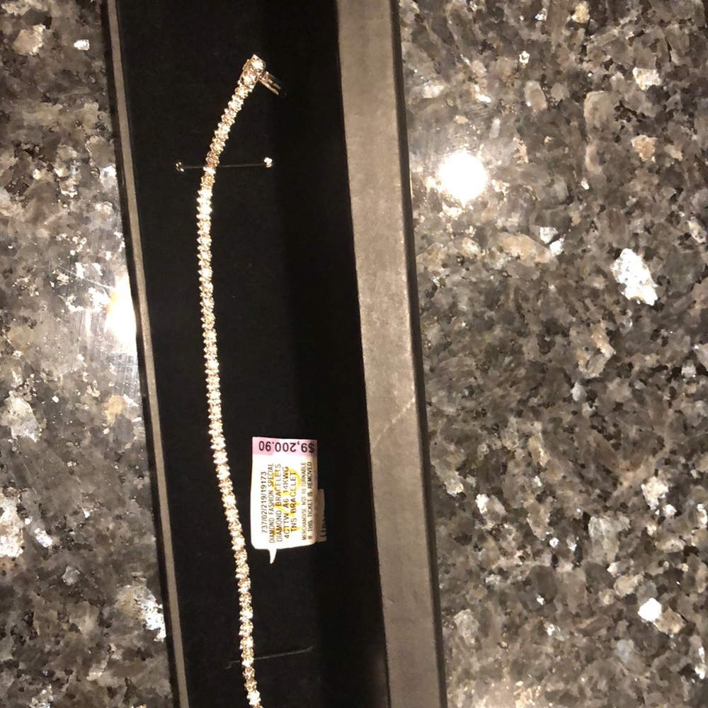 4 carat Genuine Diamond Tennis Bracelet
